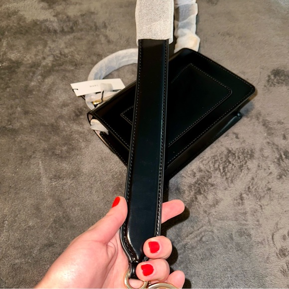 MARC JACOBS Leather Bag - Picture 11 of 15